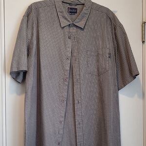 O'Neill Gray Casual Button Down Shirt with Timeless Appeal